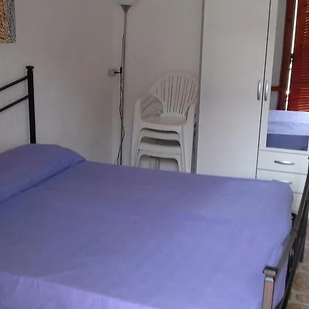 Apartment C E C 2